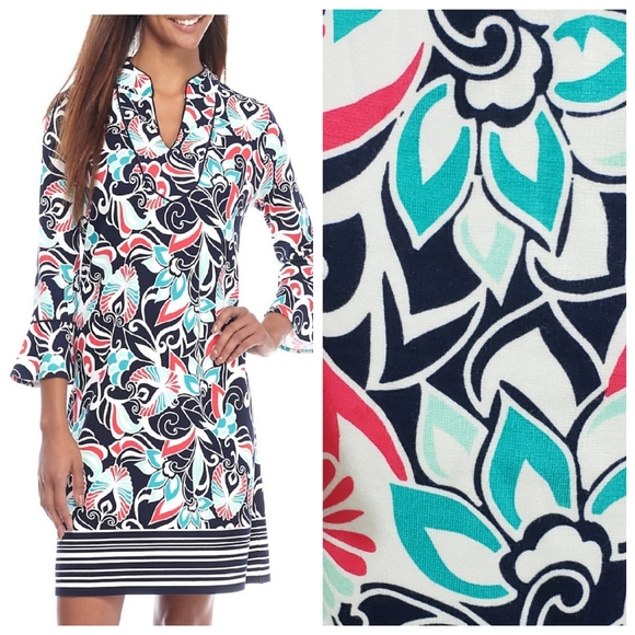 crown & ivy Dresses & Skirts - NWT Crown & Ivy M MEDIUM Abstract Print Dress